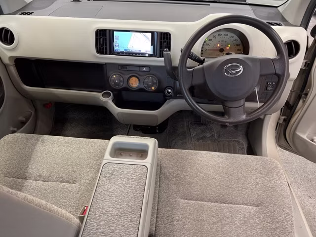 DAIHATSU BOON