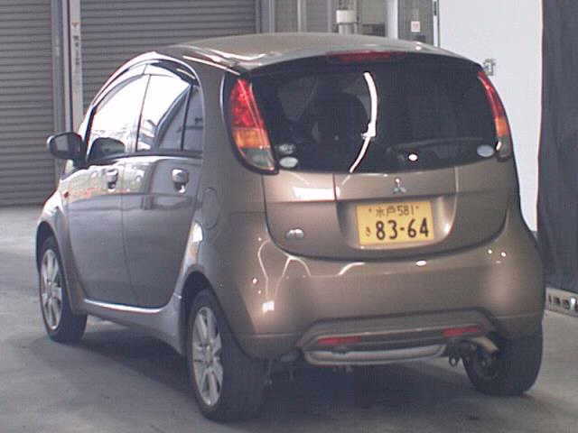 MITSUBISHI I