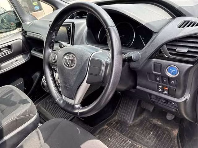 TOYOTA ESQUIRE