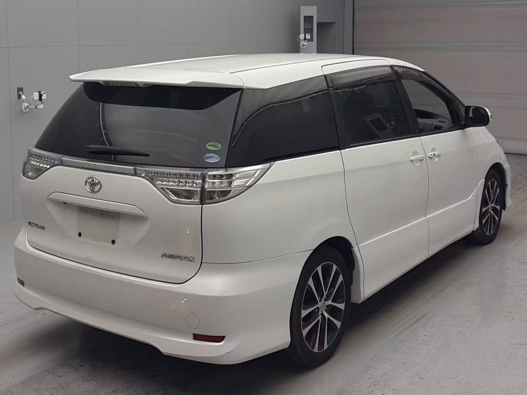 TOYOTA ESTIMA
