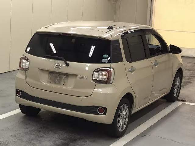 DAIHATSU BOON