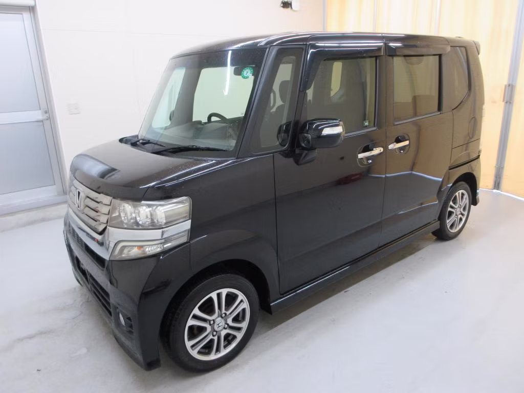 HONDA N-BOX