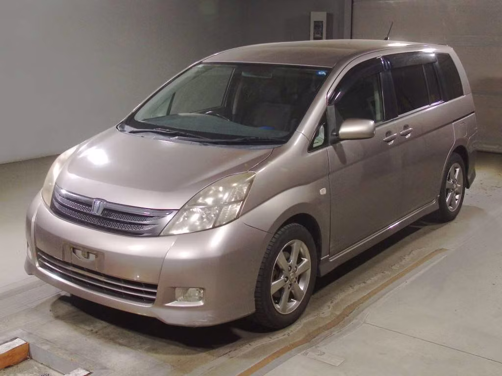 TOYOTA ISIS