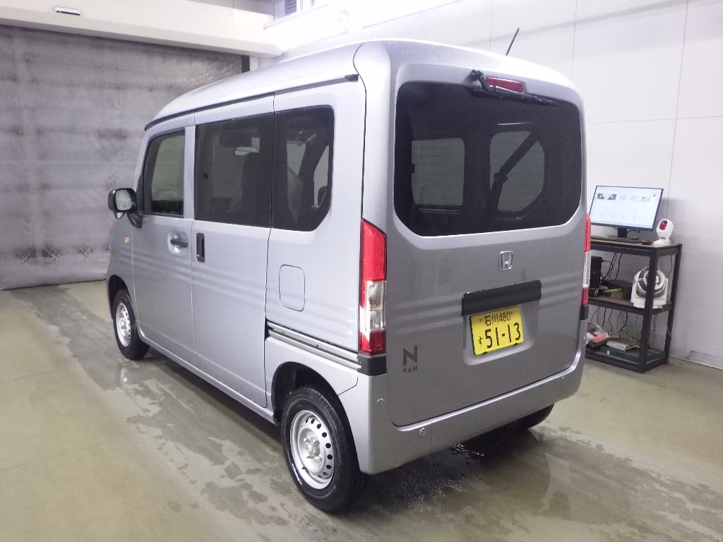 HONDA N-VAN
