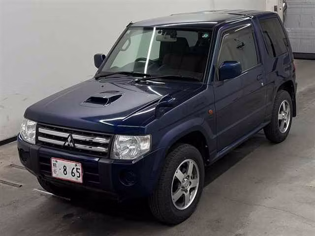 MITSUBISHI PAJERO MINI