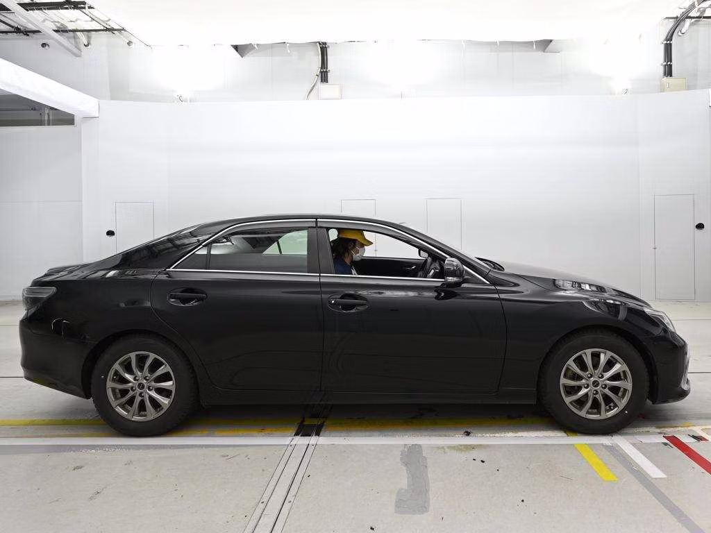 TOYOTA MARK X