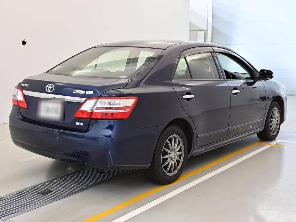 TOYOTA PREMIO