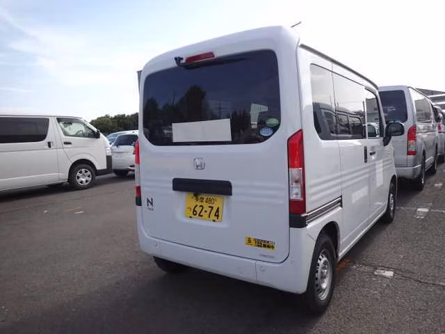 HONDA N-VAN