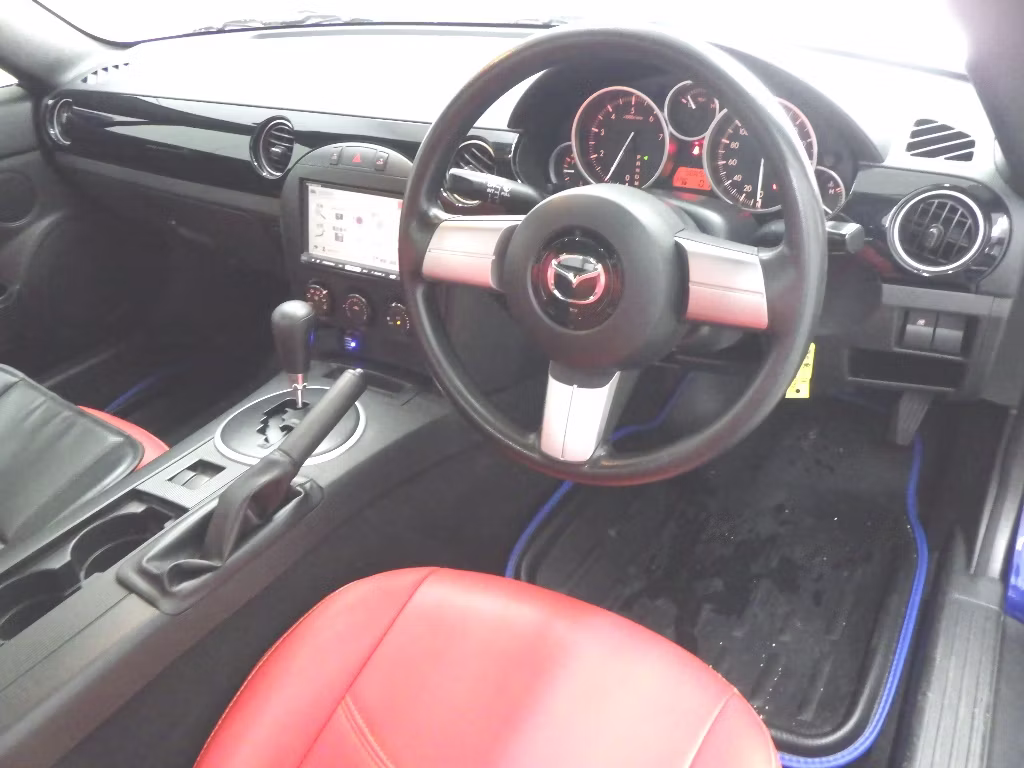 MAZDA ROADSTER