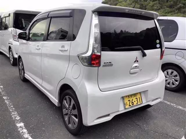 MITSUBISHI EK CUSTOM