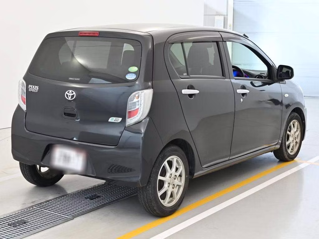TOYOTA PIXIS EPOCH