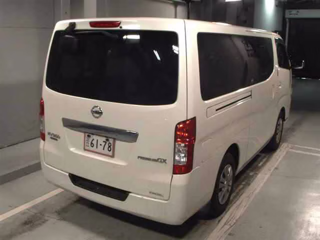 NISSAN NV350 CARAVAN