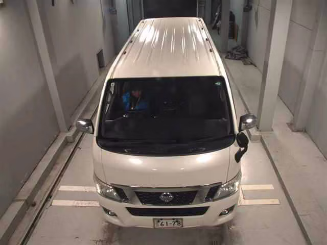 NISSAN NV350 CARAVAN