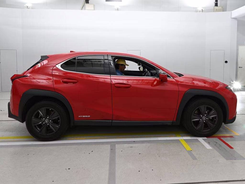 LEXUS UX250H