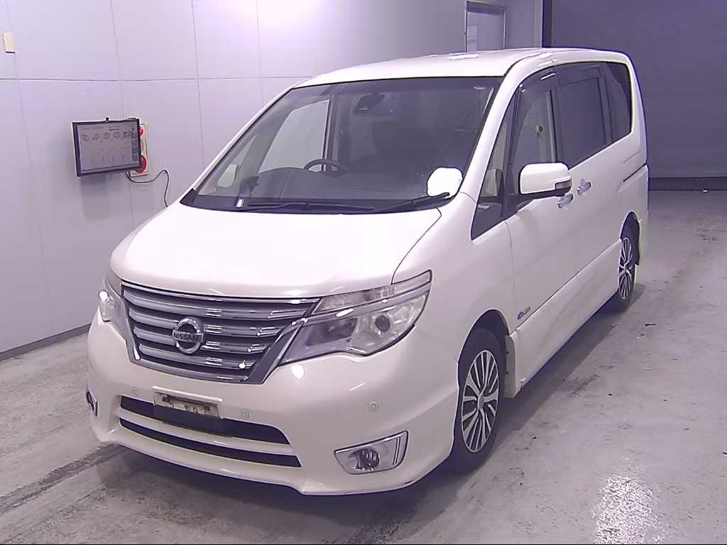 NISSAN SERENA