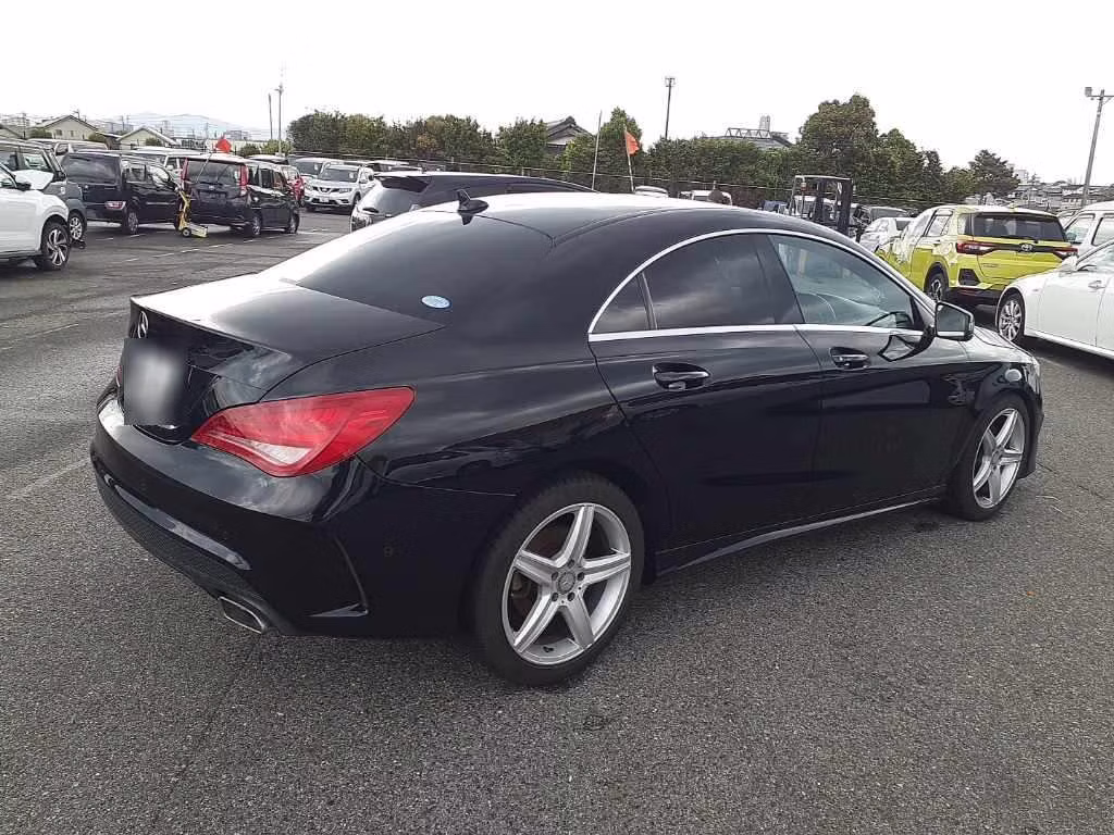 MERCEDES-BENZ CLA-CLASS