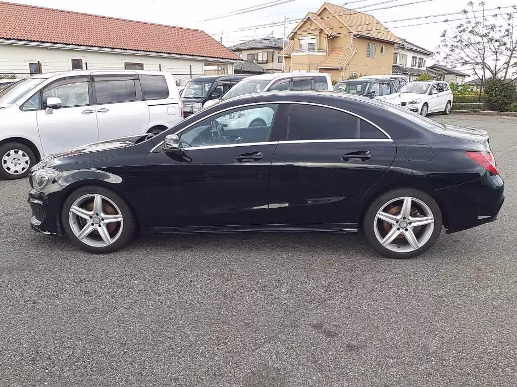 MERCEDES-BENZ CLA-CLASS