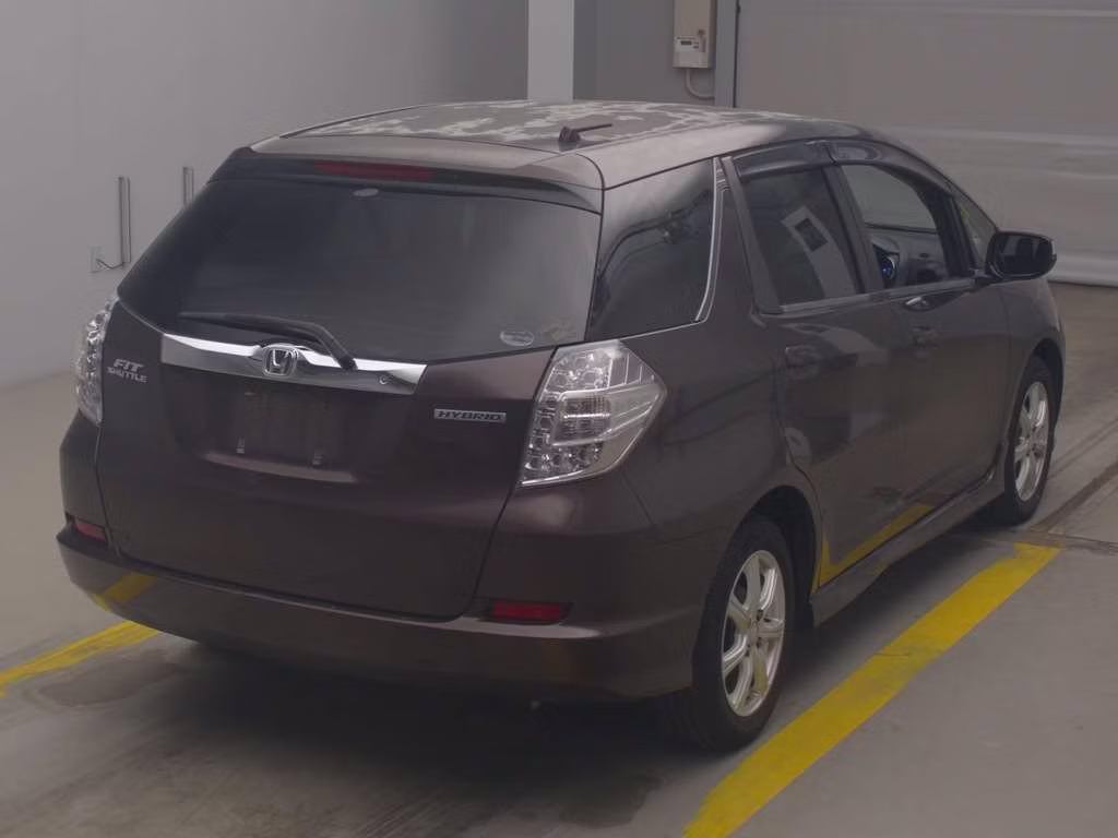 HONDA FIT SHUTTLE