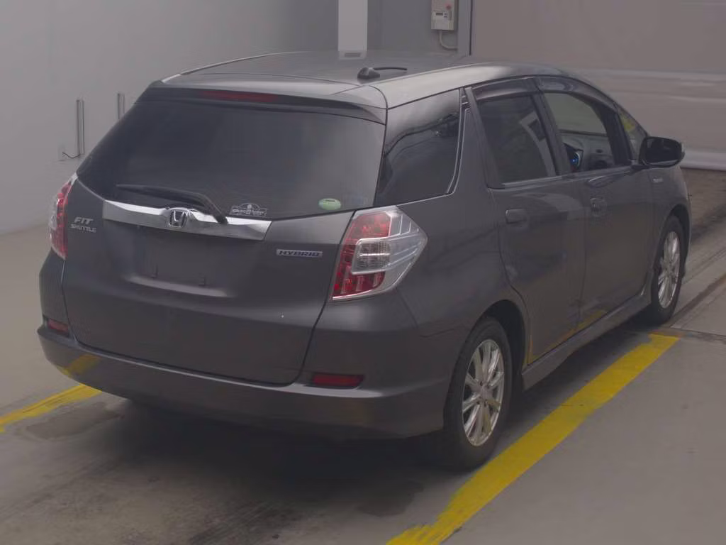 HONDA FIT SHUTTLE