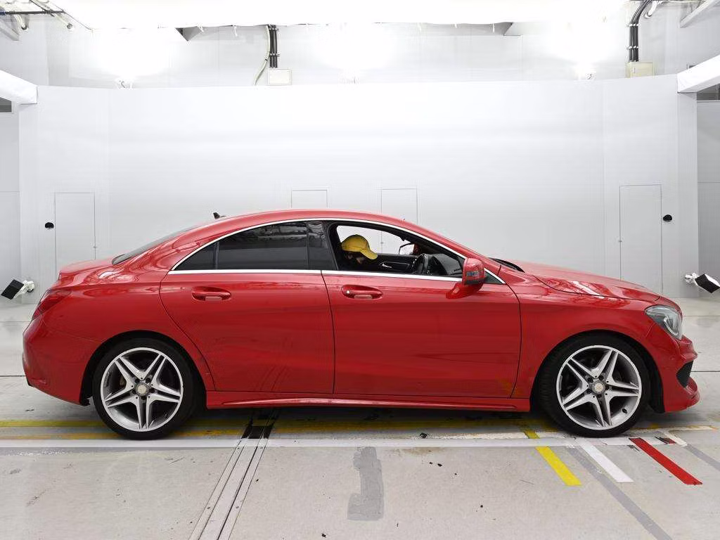 MERCEDES-BENZ CLA-CLASS