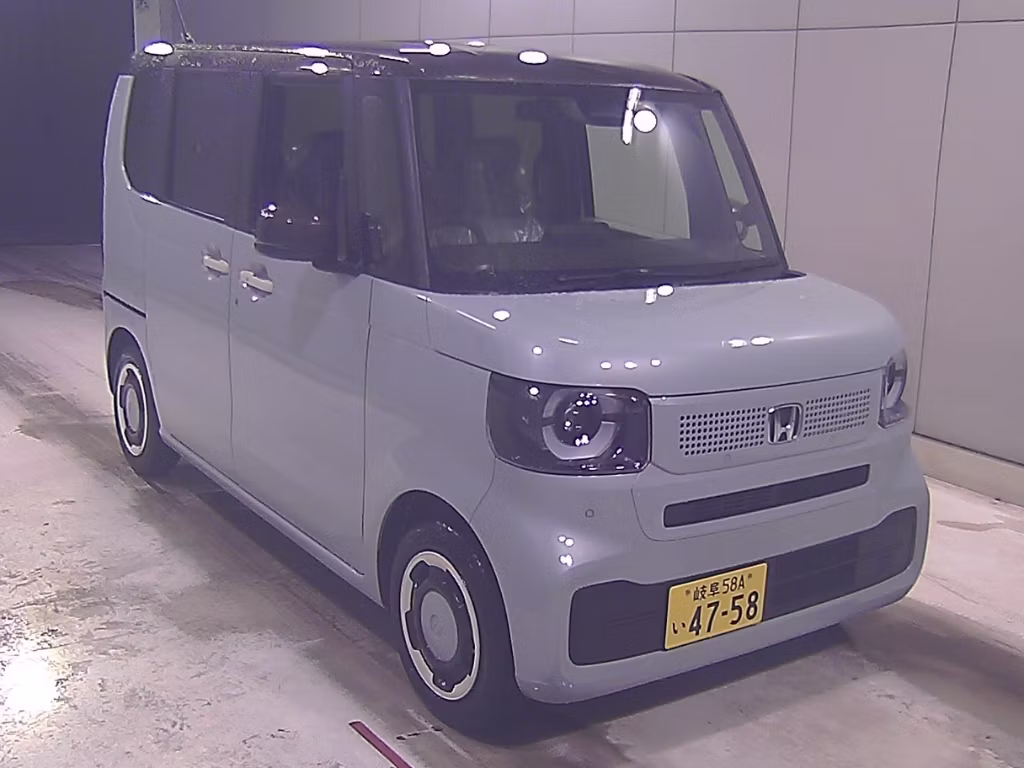 HONDA N-BOX