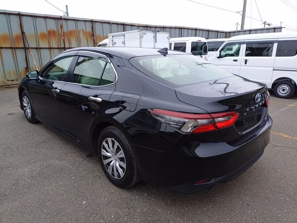 TOYOTA CAMRY