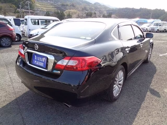 NISSAN CIMA