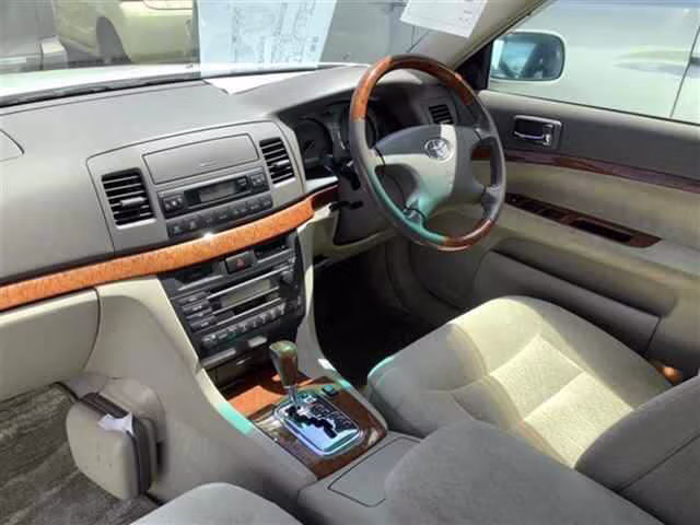 TOYOTA MARK II