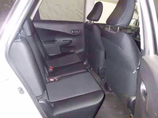 SUBARU TREZIA