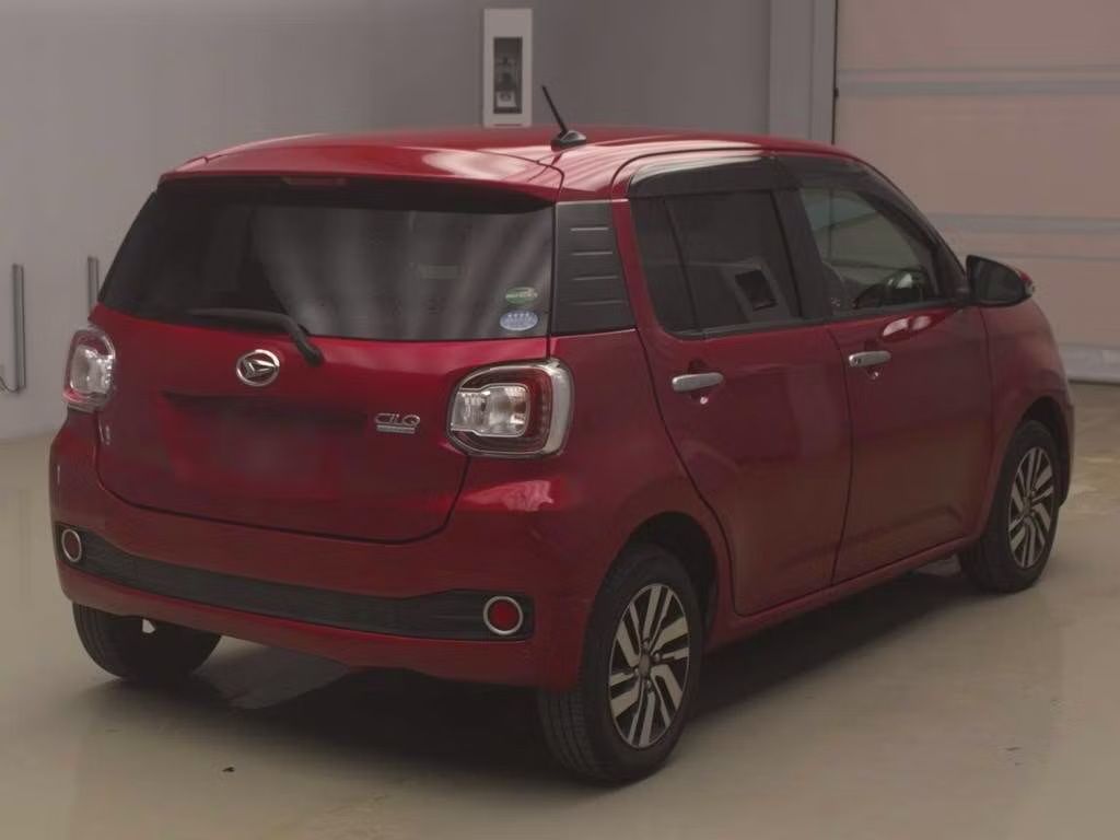 DAIHATSU BOON