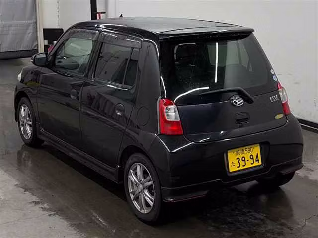 DAIHATSU ESSE