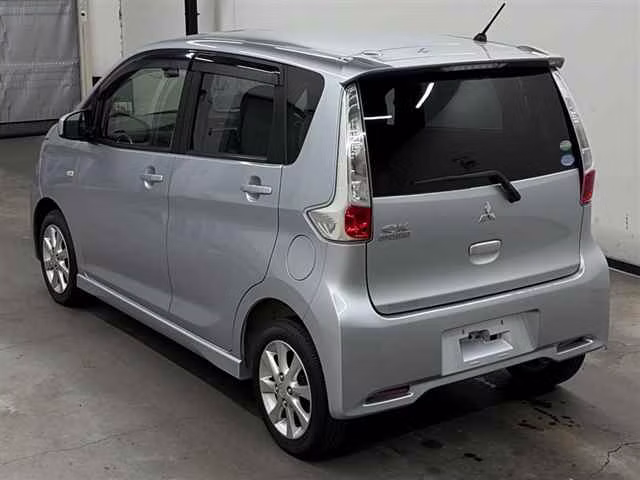 MITSUBISHI EK CUSTOM