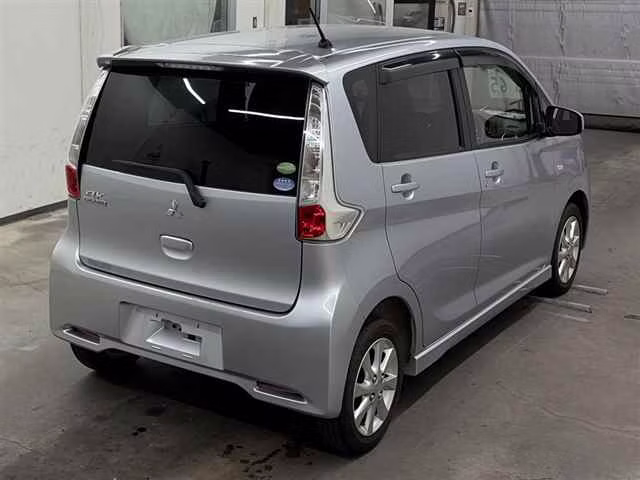 MITSUBISHI EK CUSTOM
