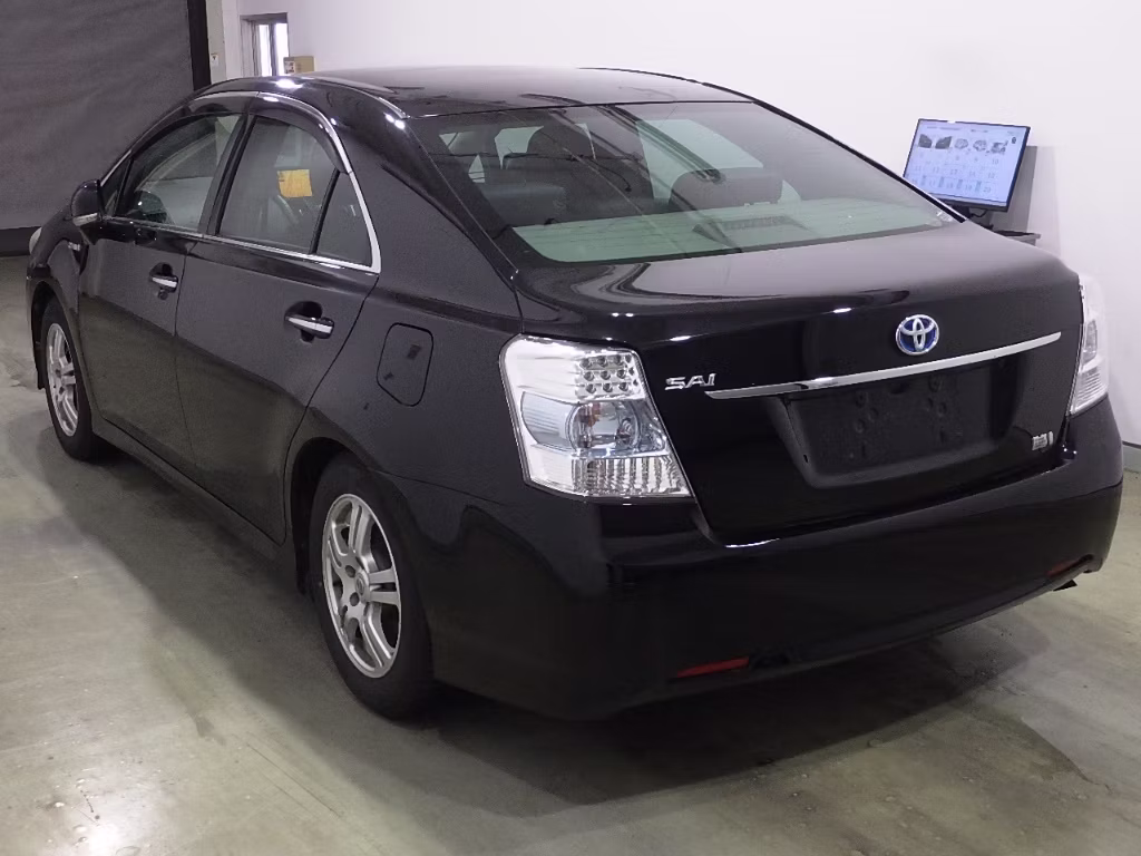 TOYOTA SAI