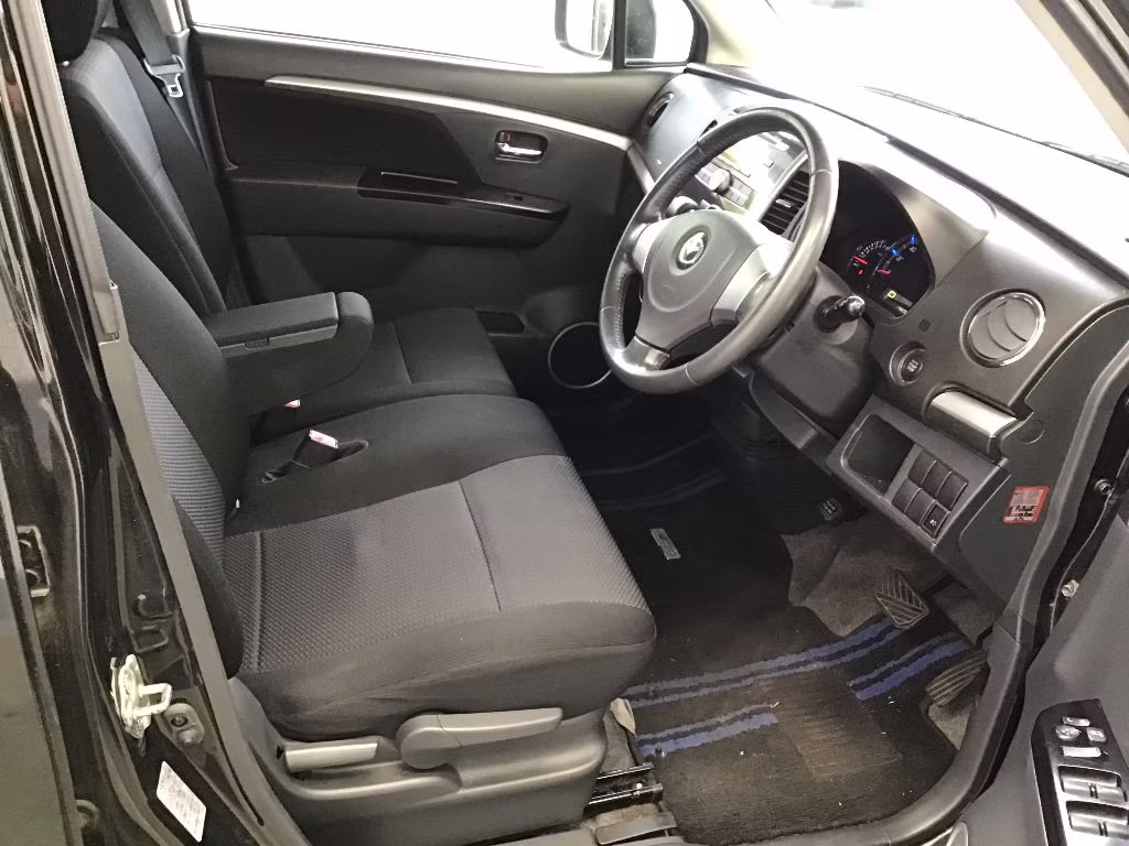 MAZDA AZ-WAGON