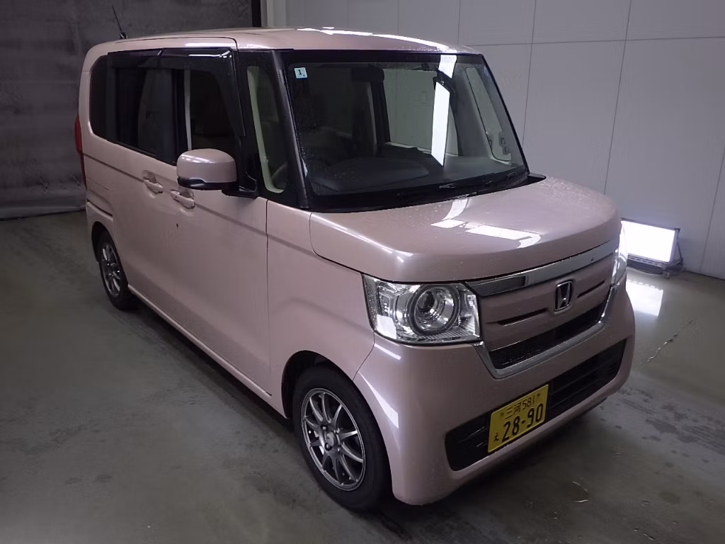 HONDA N-BOX