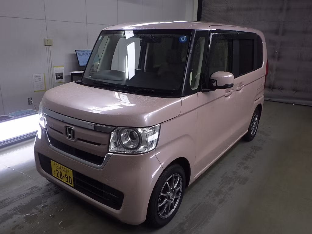 HONDA N-BOX