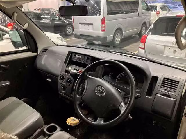 TOYOTA LITE ACE