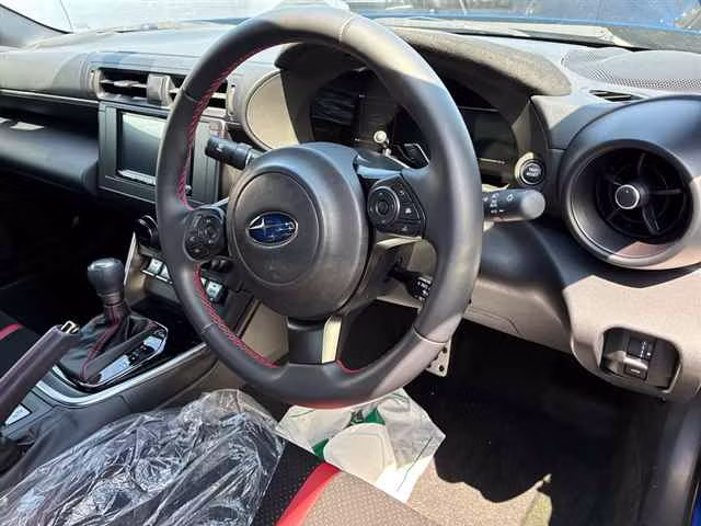 SUBARU BRZ