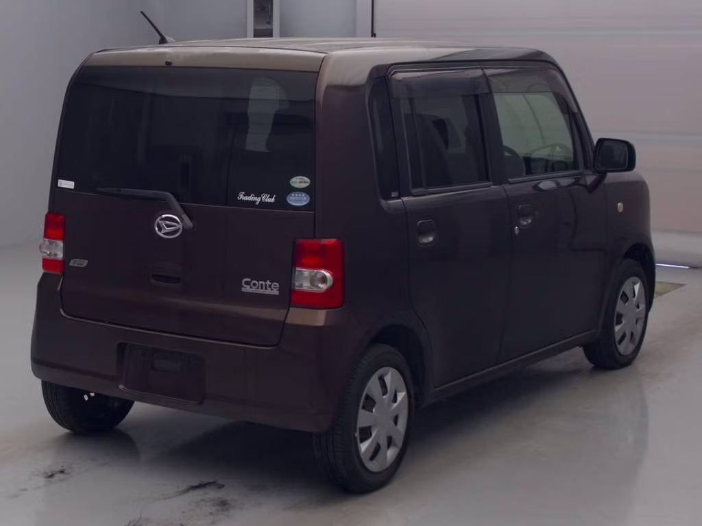 DAIHATSU MOVE CONTE