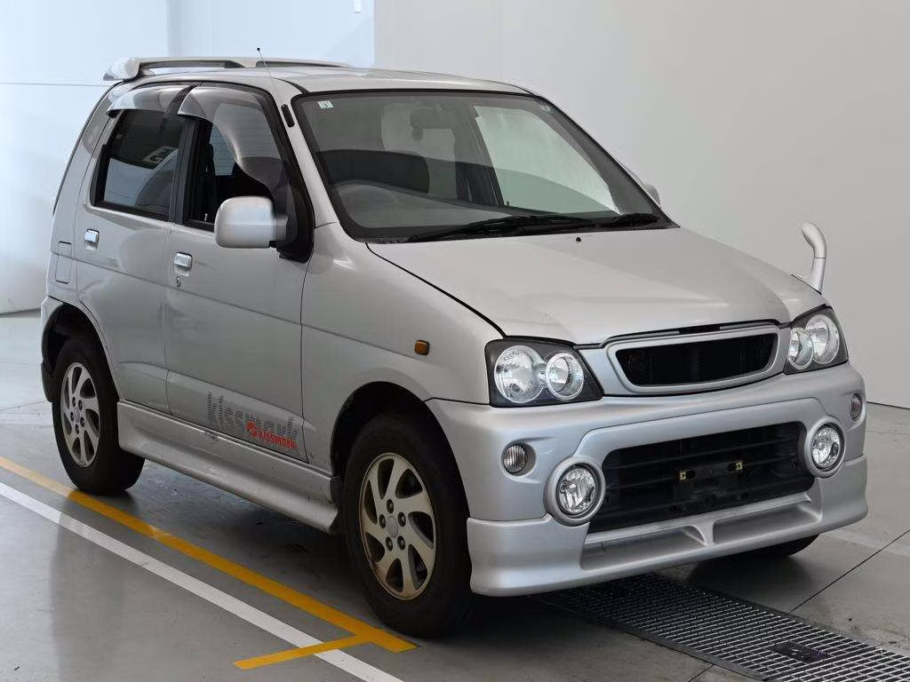 DAIHATSU TERIOS KID