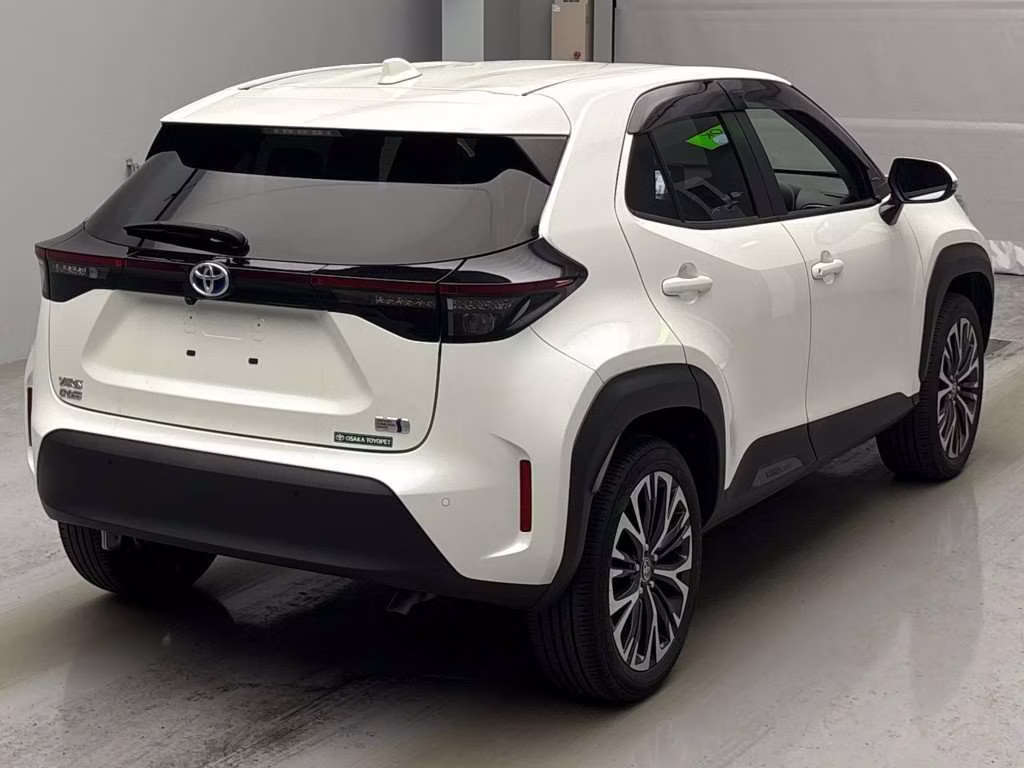 TOYOTA YARIS CROSS