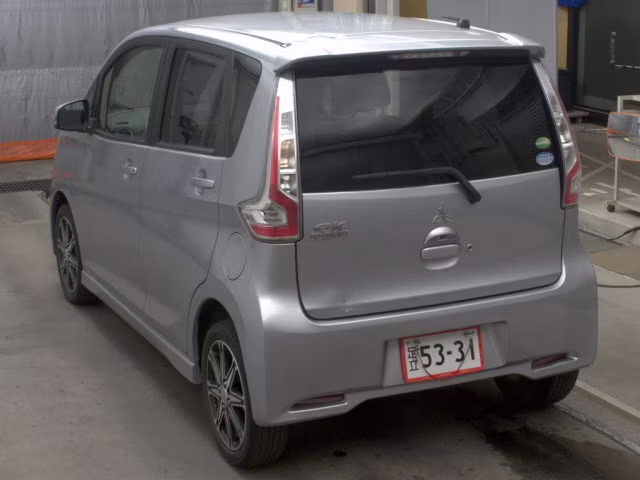 MITSUBISHI EK CUSTOM