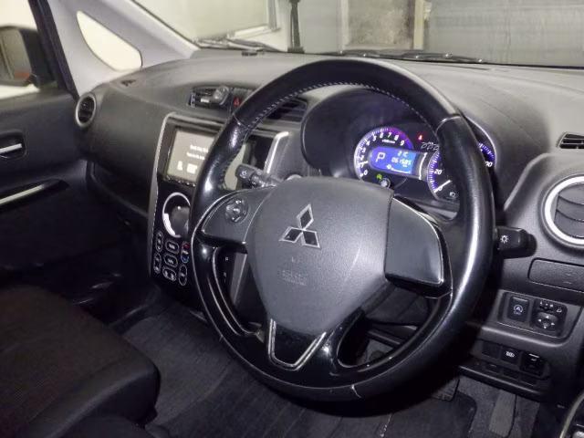 MITSUBISHI EK CUSTOM