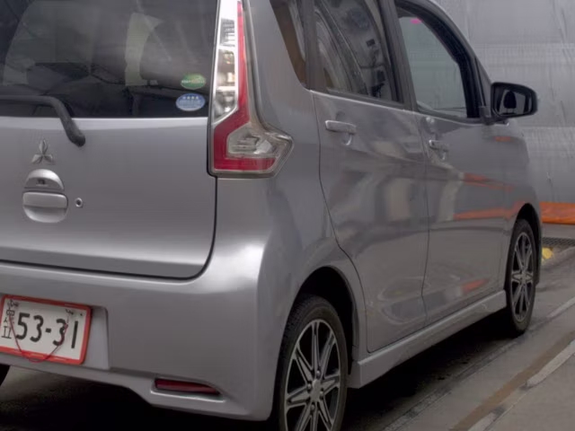 MITSUBISHI EK CUSTOM
