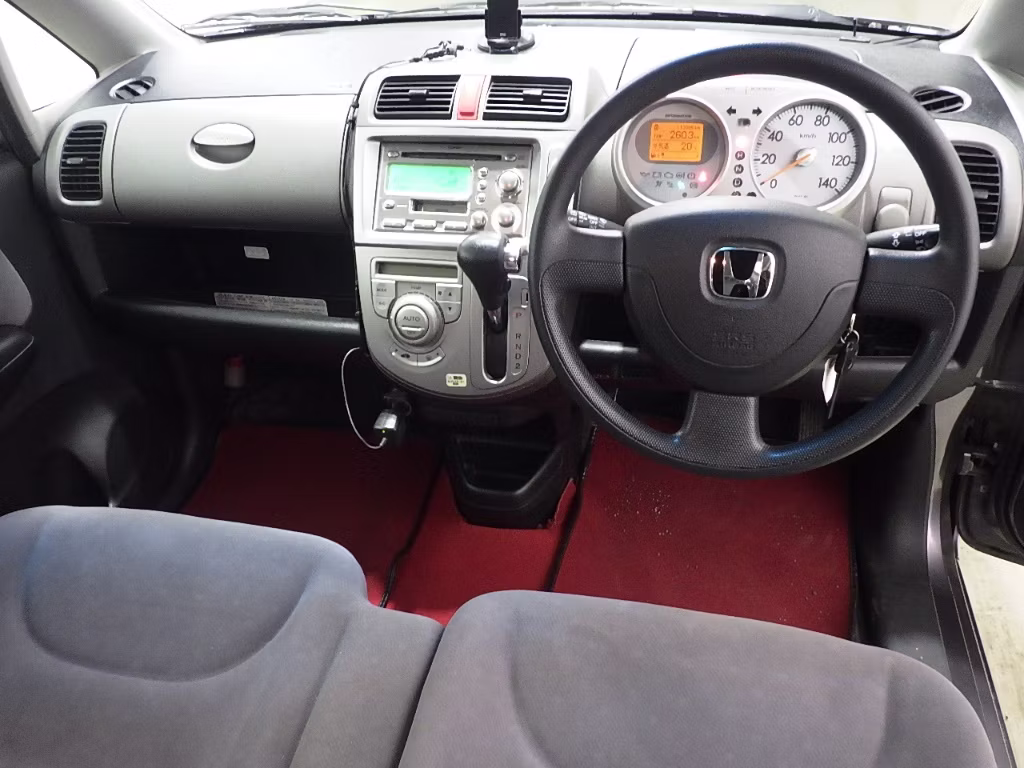 HONDA LIFE