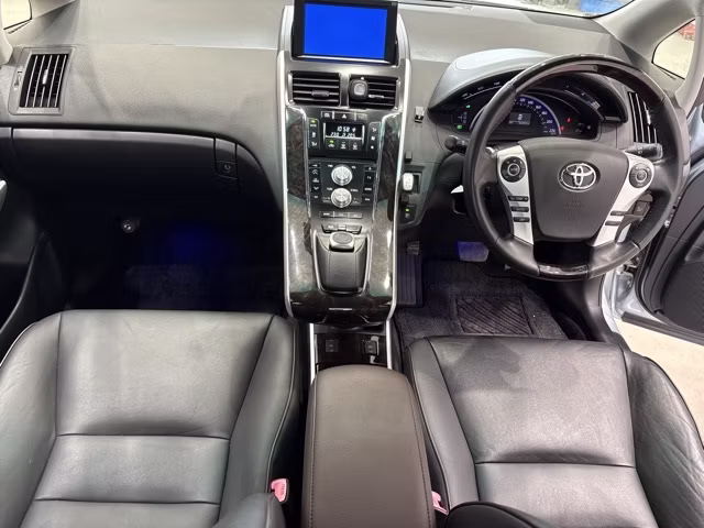 TOYOTA SAI