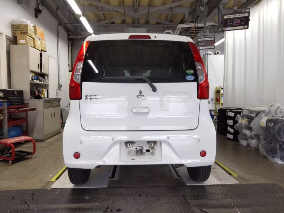 MITSUBISHI EK WAGON