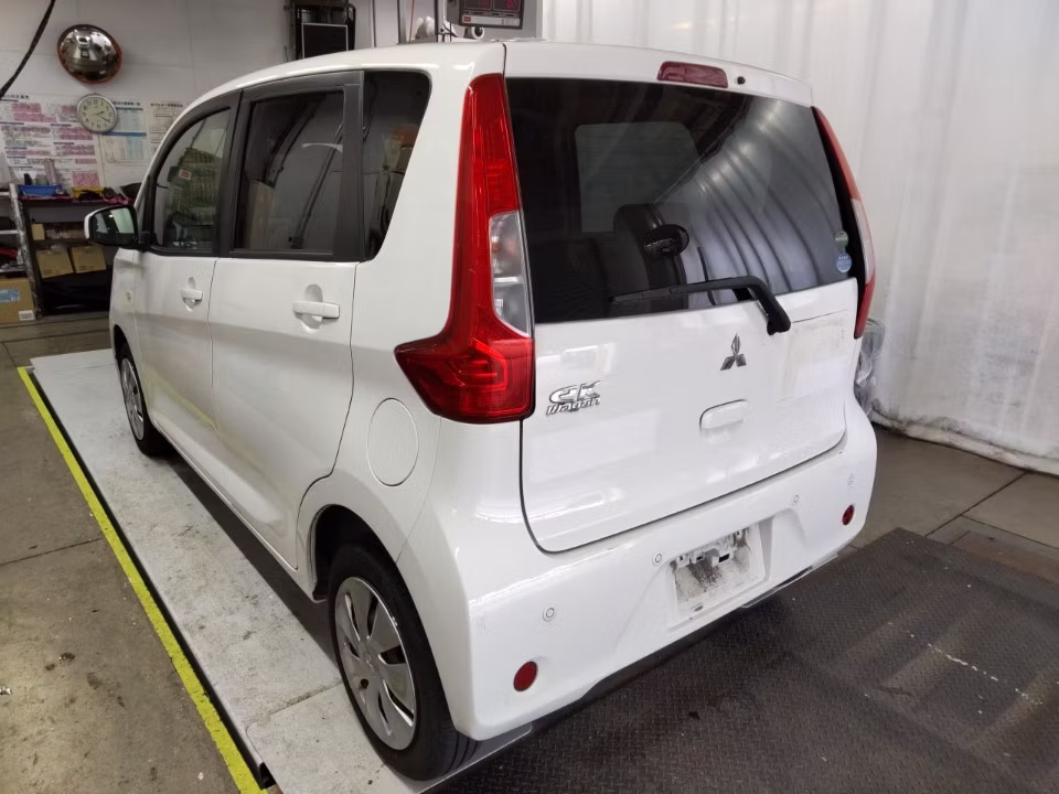 MITSUBISHI EK WAGON