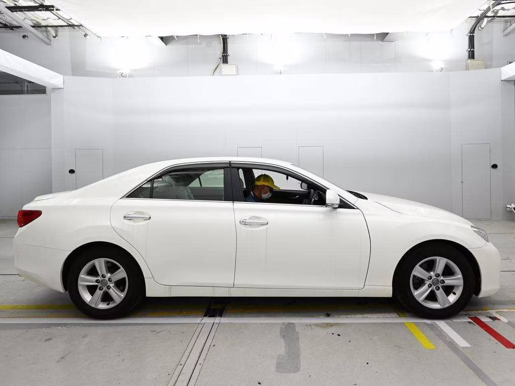 TOYOTA MARK X